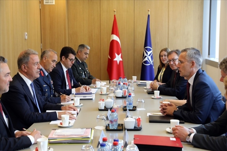 Milli Savunma Bakanı Akar, Nato Genel Sekreteri Stoltenberg İle Bir Araya Geldi