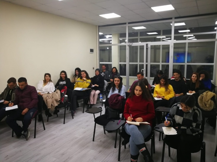 Nevşehir Belediyesi’nden Ücretsiz Ve Sertifikalı Yabancı Dil Kursu