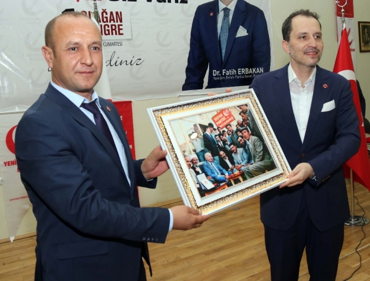 Yeniden Refah Partisi Genel Baskani Erbakan Bitlis Te