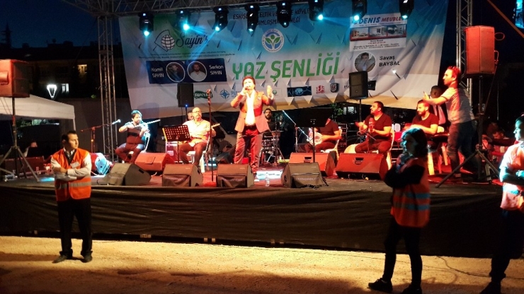 Eskişehir’de Yaşayan Çeltikliler’in ‘1. Geleneksel Yaz Şenliği’ Konseri Coşkulu Geçti