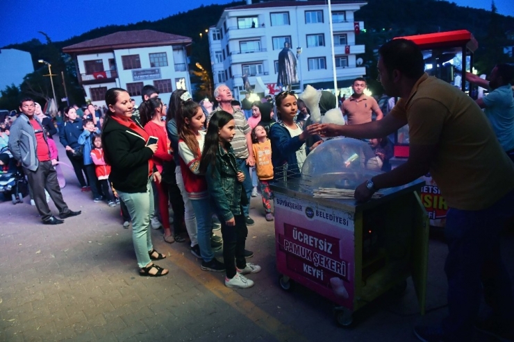 Ankara’da Açık Hava Sinema Günleri Başladı