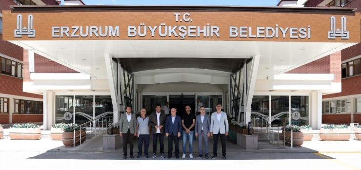 Katar Büyükelçisi Erzurum’a Hayran Kaldı