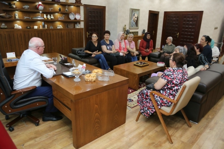 Odunpazarı Kadın Kooperatifi’nden Başkan Kurt’a Tebrik Ziyareti