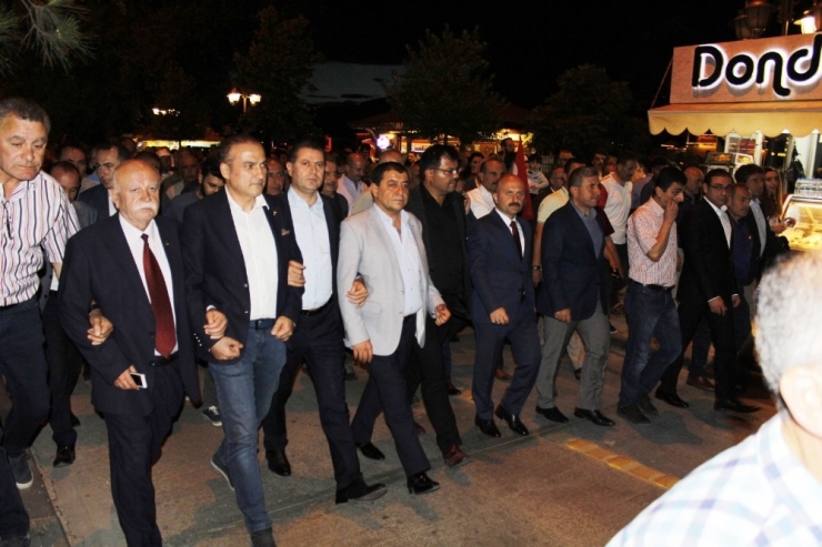 Amasya’da “15 Temmuz Demokrasi Ve Milli İrade Yürüyüşü”