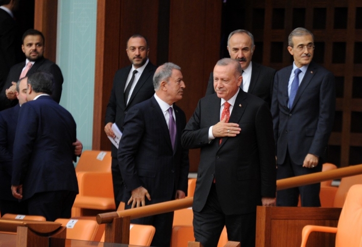 Cumhurbaşkanı Erdoğan, Tbmm’de 15 Temmuz Özel Oturumuna Katıldı
