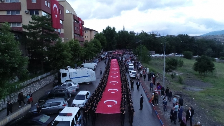 Karabük’te 15 Temmuz Demokrasi Ve Milli Birlik Günü Yürüyüşü
