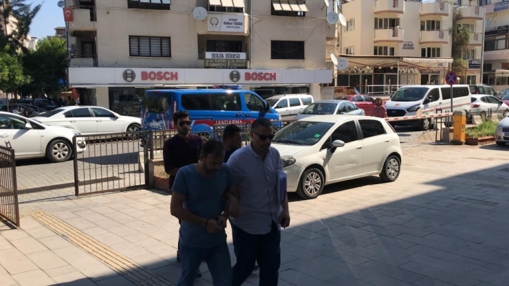 Davutlar’daki Silahlı Saldırıyla İlgili İki Kişi Tutuklandı