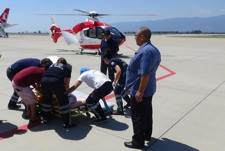 Kaynayan Salça Kazanına Düşen Bebek Ambulans Helikopter İle Ankara’ya Sevk Edildi