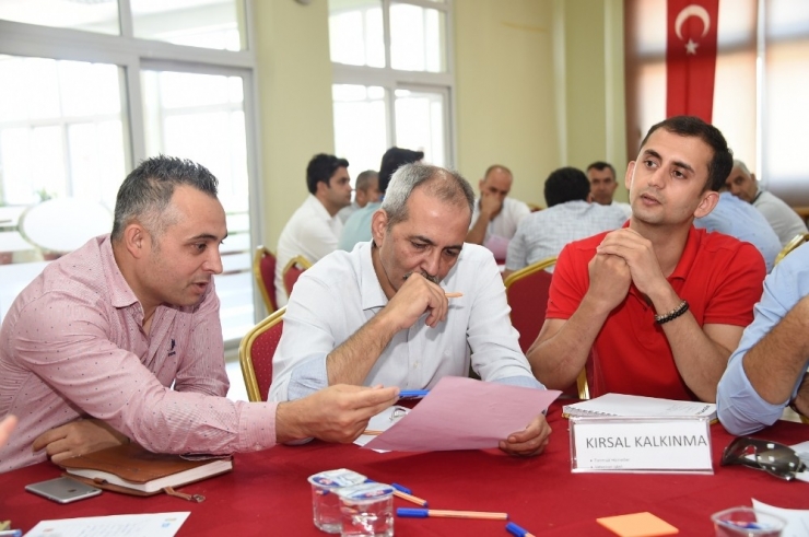 Tarsus’ta Stratejik Plan Hazırlık Çalıştayı Düzenlendi