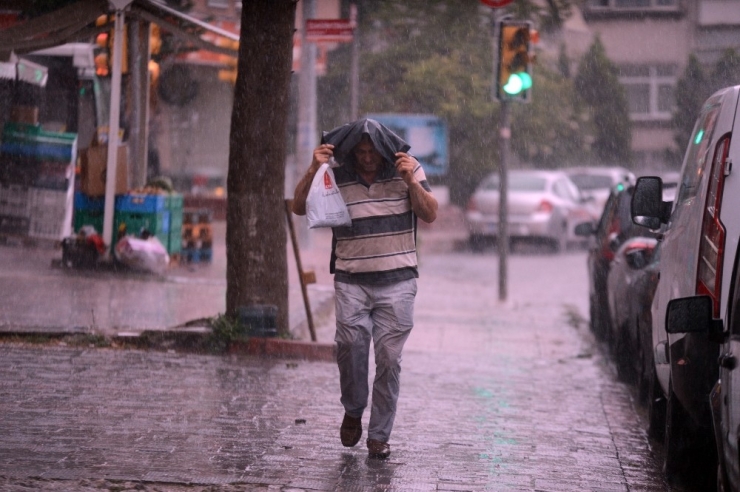 İstanbul’da Yağmur Manzaraları
