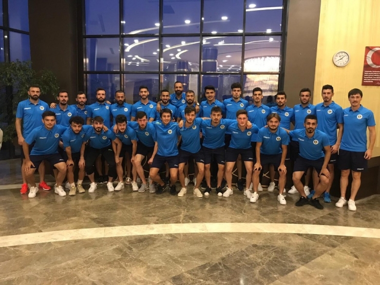 Fatsa Belediyespor Toplam 28 Futbolcu İle Anlaştı