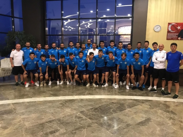 Fatsa Belediyespor Toplam 28 Futbolcu İle Anlaştı