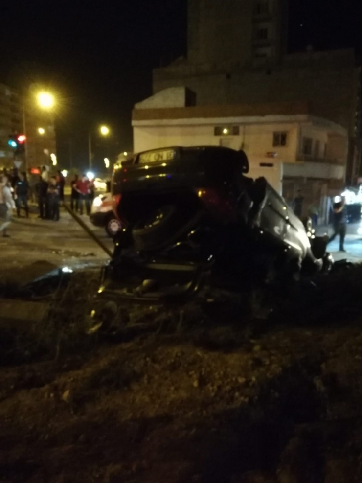 Mardin’de Trafik Kazası: 2 Yaralı