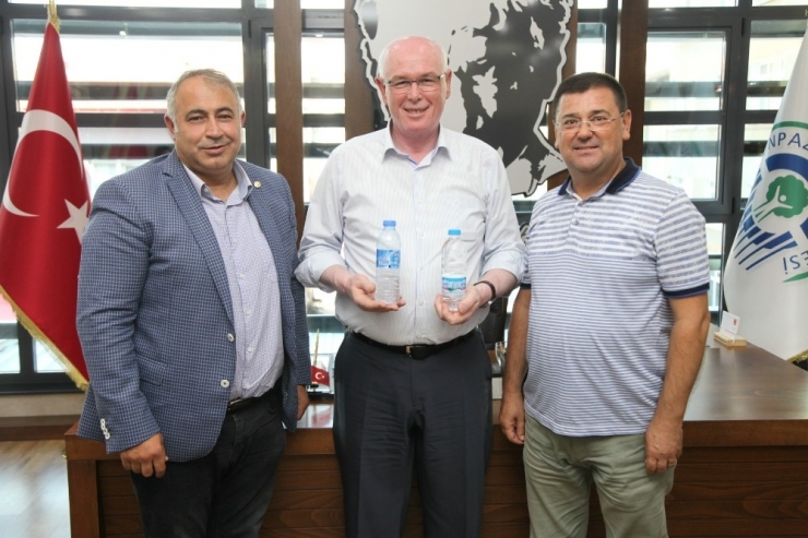 Milas Belediye Başkanı Muhammet Tokat’tan Kazım Kurt’a Ziyaret
