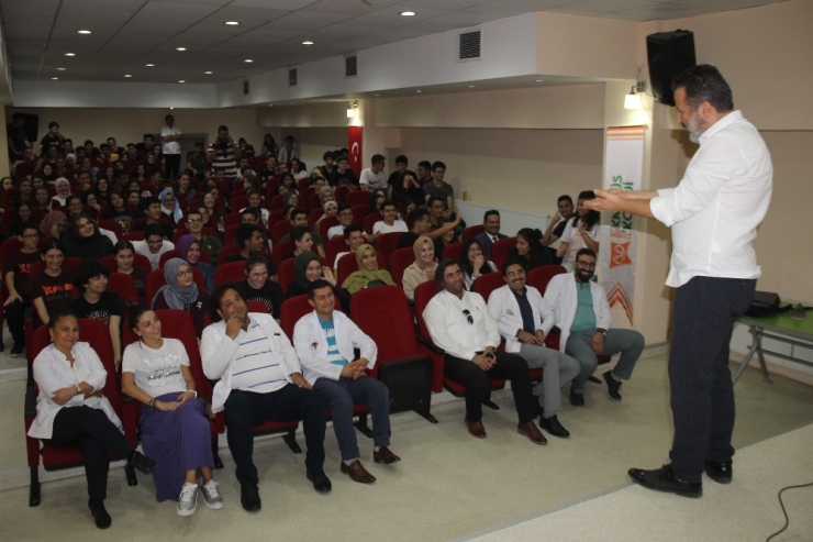 Konya’da Stres Yönetimi, Odaklanma Ve Başarı Hikayeleri Konulu Konferans