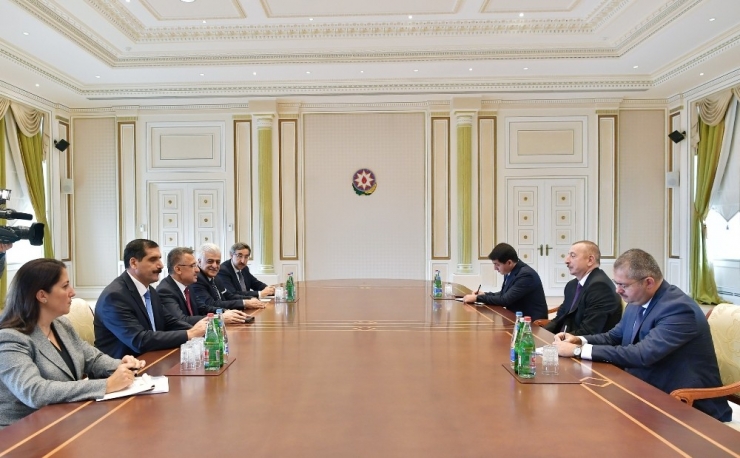 Cumhurbaşkanı Yardımcısı Oktay, Azerbaycan Cumhurbaşkanı Aliyev’le Görüştü