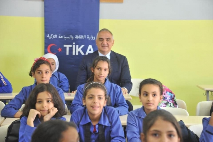 Türkiye, Ürdün’deki Filistinli Kız Okulunu Açtı