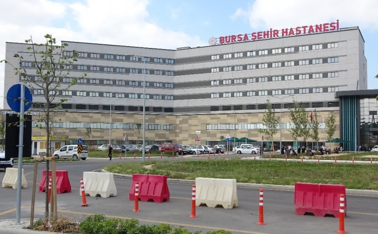 "Bursa Şehir Hastanesi’nin Personel Sayısı Yetersiz"