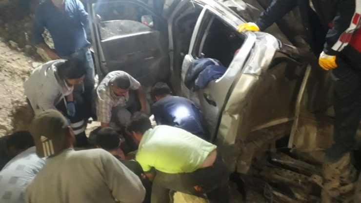Sivas’ta Trafik Kazası: 5 Ağır Yaralı