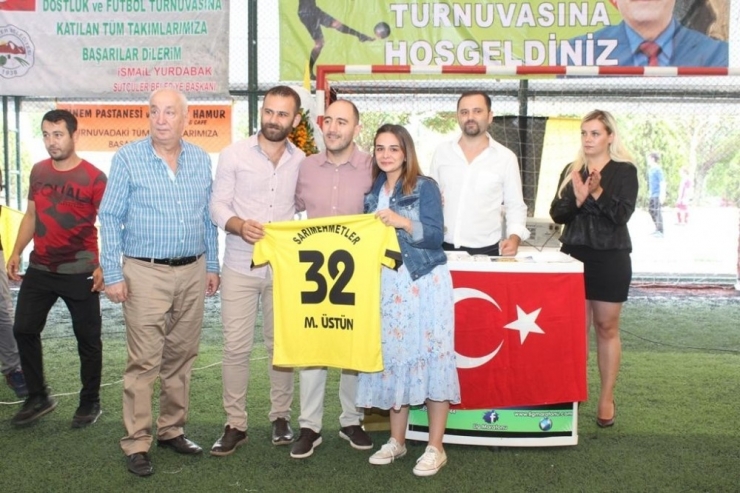 İstanbul’daki Sütçülerlilerden Merhum Belediye Başkanları Adına Futbol Turnuvası