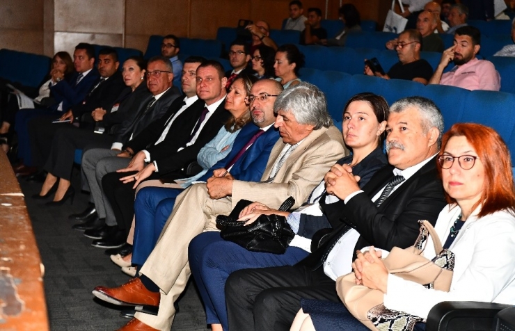 Dr. Buğra Gökçe: "İzmir İtfaiyesi Ülkedeki En Gelişmiş Donanıma Sahip Kurumlardan Biri"