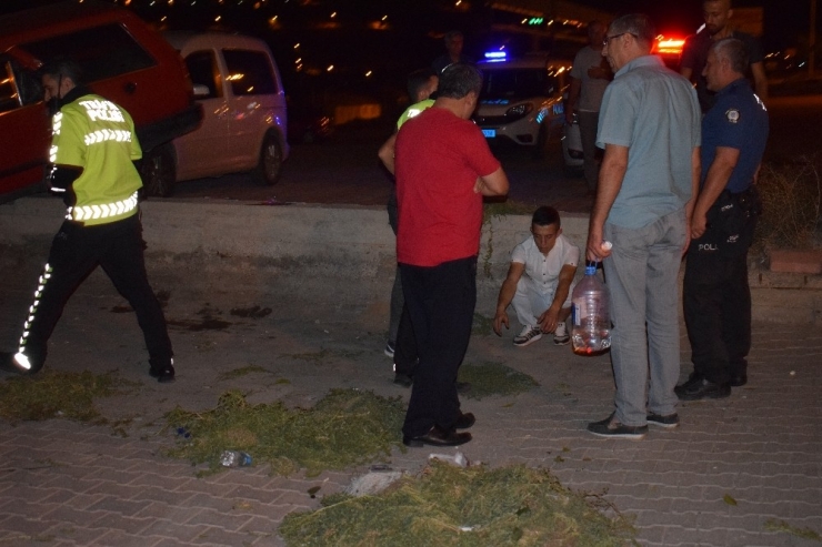 Malatya’da Otomobil Park Halindeki Araçların Üzerine Uçtu: 1 Yaralı