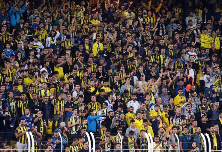 Süper Lig: Fenerbahçe: 1 - Mke Ankaragücü: 1 (İlk Yarı)