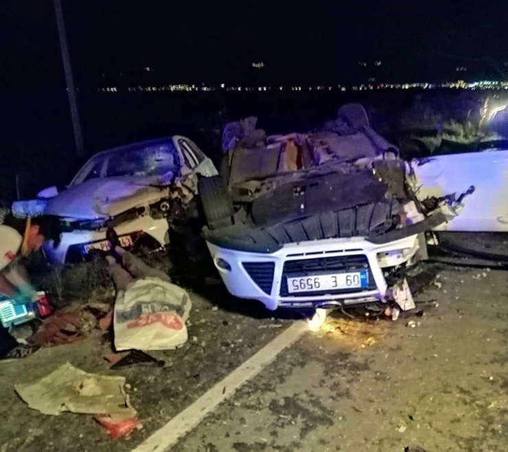 Nazilli’de Zincirleme Trafik Kazası: 2 Ölü, 5 Yaralı