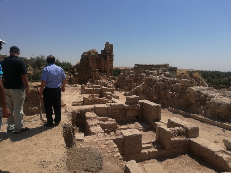 Dara Antik Kenti’nde Tarihi Surlar Gün Yüzüne Çıkarılıyor