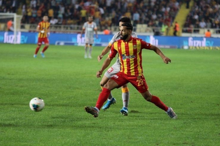Süper Lig: Btcturk Yeni Malatyaspor: 0 - Galatasaray: 0 (Maç Devam Ediyor)