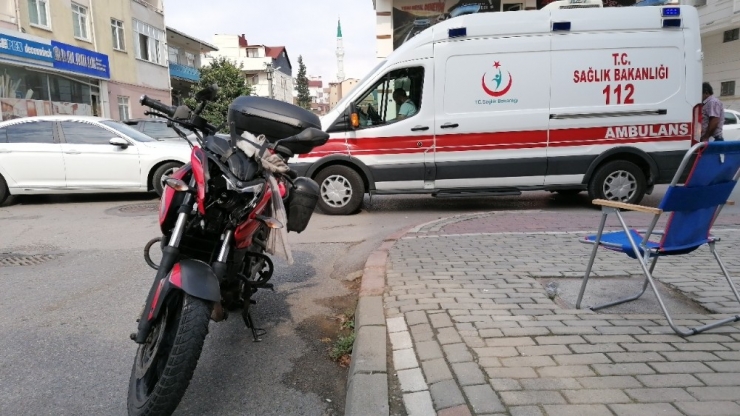 Gebze’de Motosikletle Kamyonet Çarpıştı: 1 Yaralı