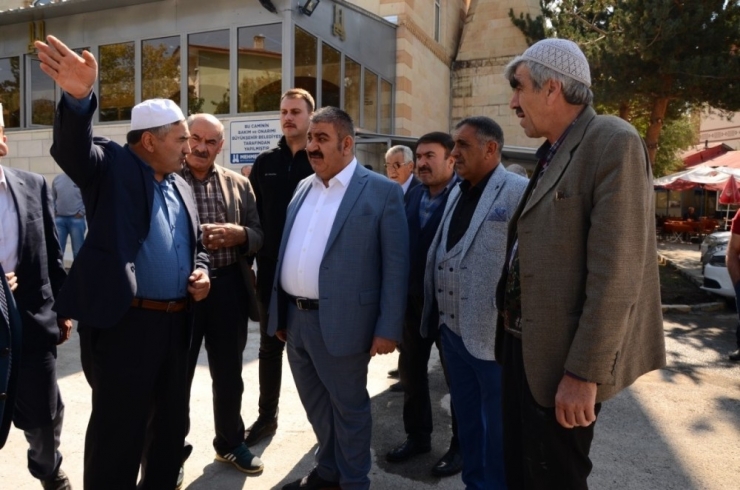 Palandöken Belediye Başkanı Muhammet Sunar, Erzurum Büyükşehir Belediye Başkanı Mehmet Sekmen ve ile bir araya gelerek, Palandöken ilçesindeki çalışmaları yerinde inceledi. ile ilgili görsel sonucu
