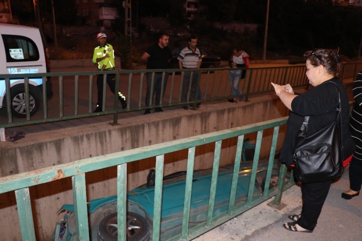 Karabük’te Otomobil Su Kanalına Düştü: 1 Yaralı