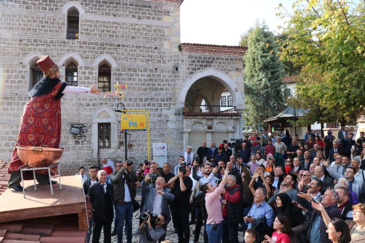 Safran Festivali Kortej Yürüyüşüyle Başladı