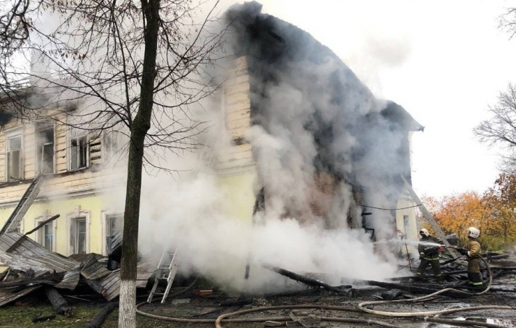 Rusya’da 2 Katlı Binada Yangın: 7 Ölü