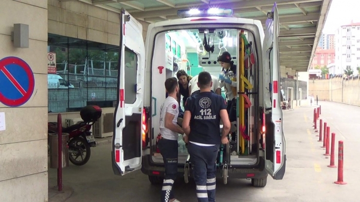 Siirt’te Yıldırım Çarpması Sonucu 1 Çocuk Ağır Yaralandı