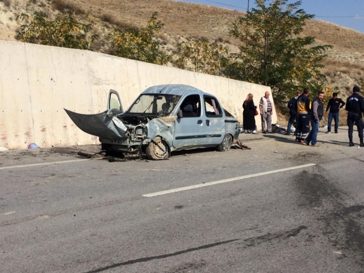 Çankırı’da Trafik Kazası: 1 Ölü, 2 Yaralı