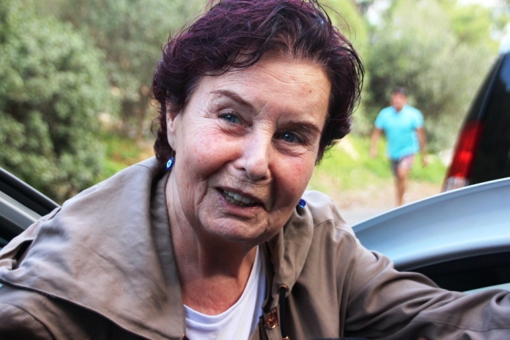 Fatma Girik, 2 Ay Tedavinin Ardından Bodrum’a Döndü