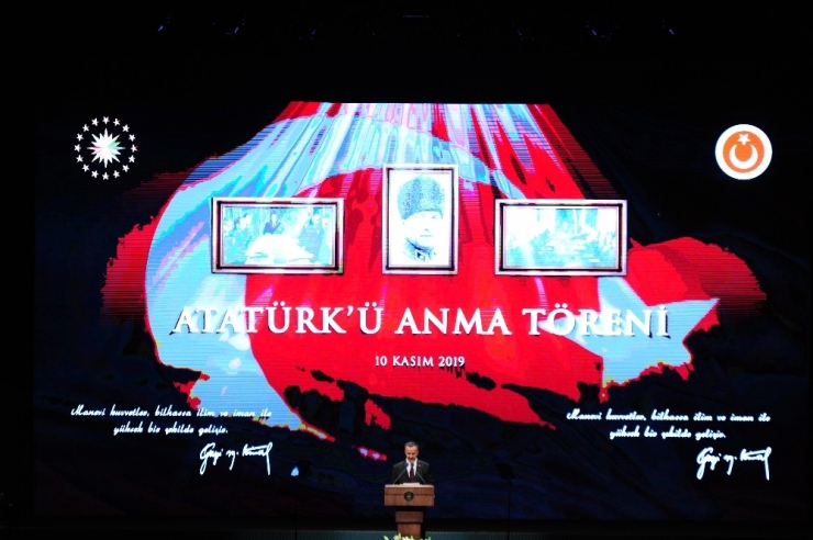 Bakan Ersoy: “Atatürk’ün Hayatını Ezberlemek Değil Anlamak Zorundayız”