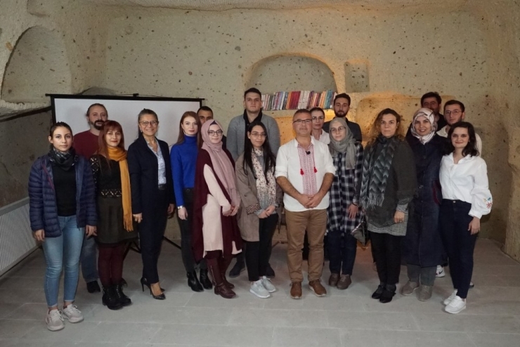 Kapadokya Üniversitesinde ‘İran’ Konulu Seminer Düzenlendi