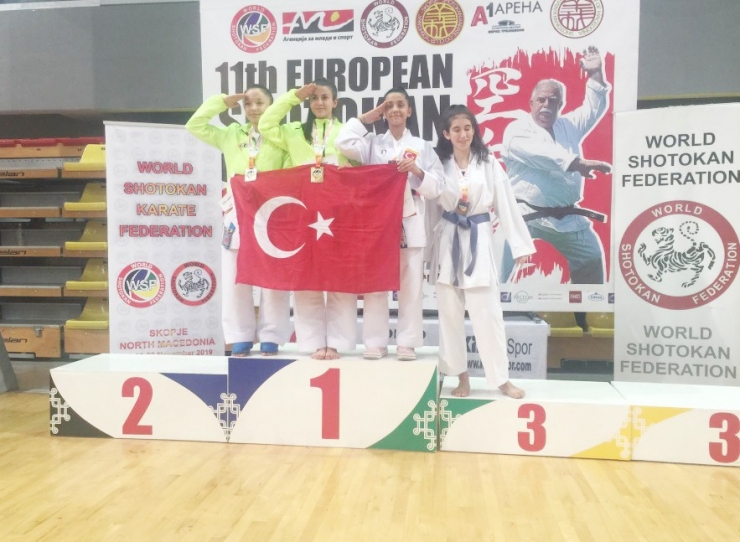 Tavşanlı Karate Kulübü Avrupa’dan Madalyalar İle Döndü