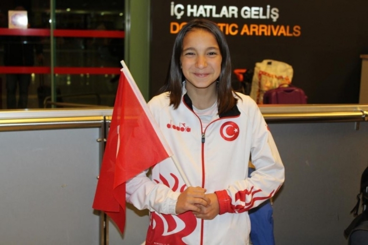 Türk Öğrenci Abd’den ‘Pentatlon Madalyası’yla Döndü