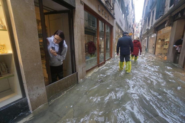 Şiddetli Yağışlar Venedik’i Vurdu: 2 Ölü