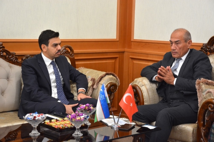 Ytb Başkanı Eren: “Özbekistan’dan Daha Fazla Öğrenci Türkiye’de Eğitim Almalı”