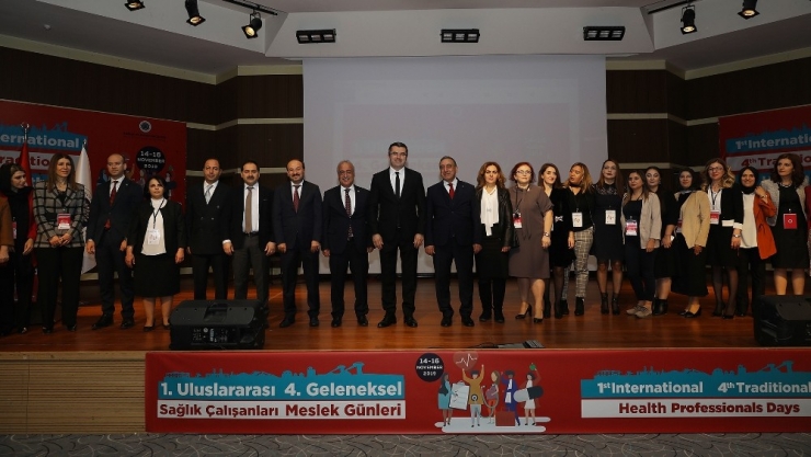 Sağlık Çalışanları Atatürk Üniversitesi’nde Buluştu