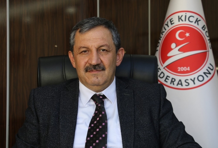 Salim Kayıcı: “Kick Boksta 7 Farklı Branş 2020’den İtibaren Birleşecek Ve İlk Şampiyona Türkiye’de Yapılacak”