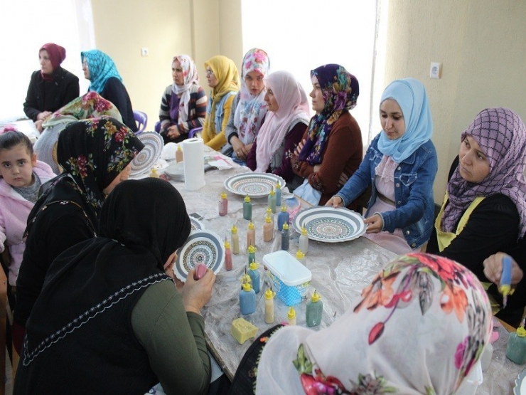 Kaymakam Karadağ: Kadınlarımızda Girişimcilik Ruhu Fazlasıyla Mevcut