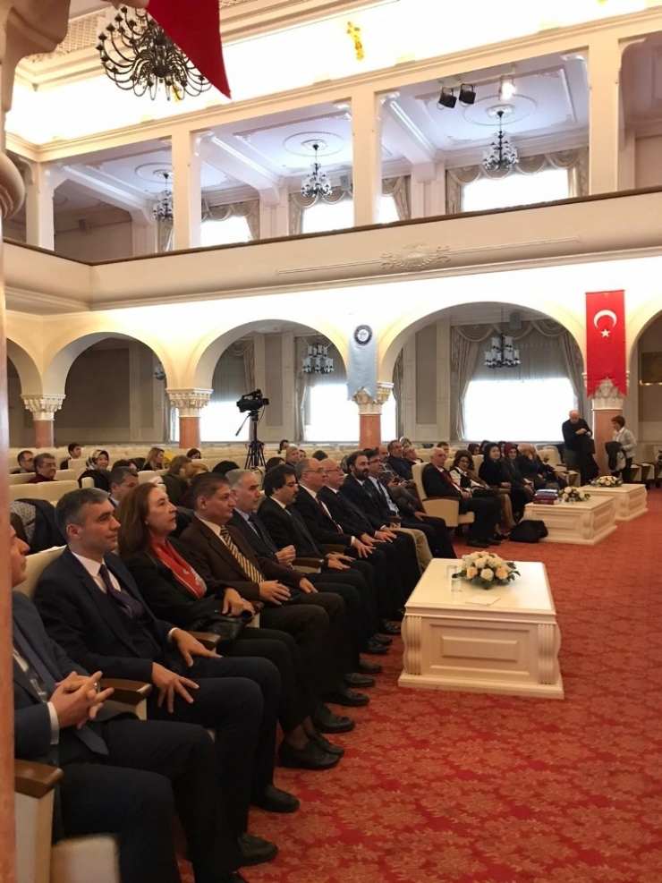 Ankara’da "Türk-rus Dünyası Akademik Araştırmalar Kongresi" Düzenlendi