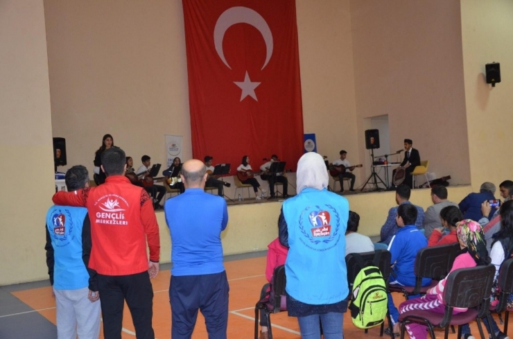 Ergani’de Gençlik Konseri