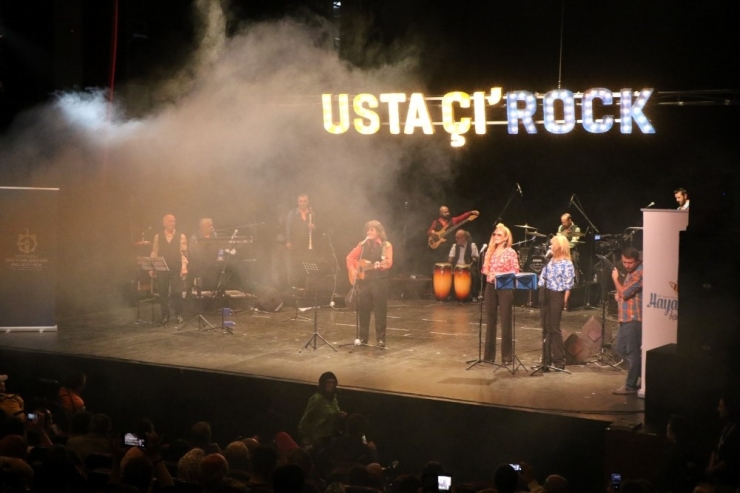 Usta Çı’rock Konseri Büyüledi